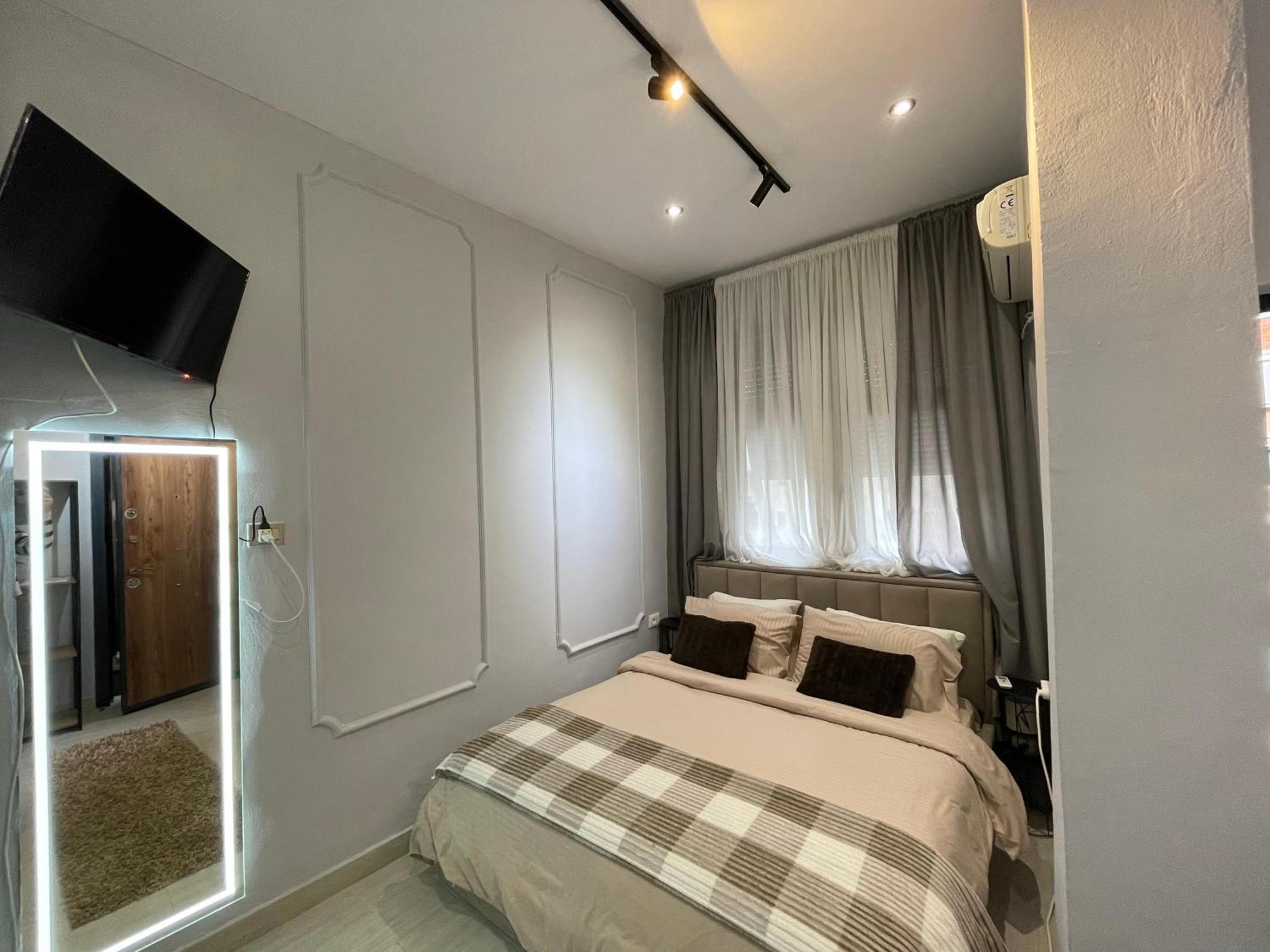 Blloku Tirana Studio Bagian luar foto